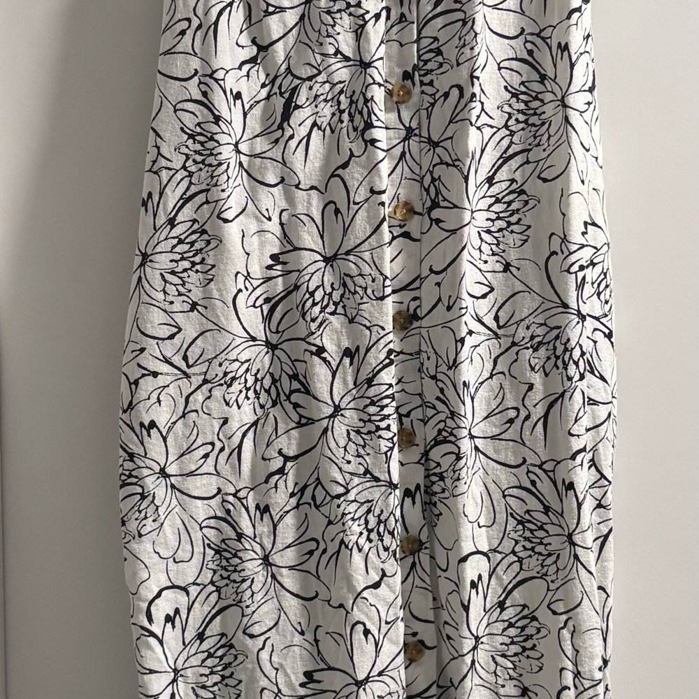 Old Navy Black and White Floral Maxi Dress